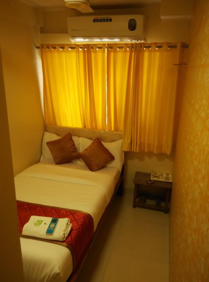 Hotel Silver Castle Mumbai Exterior photo